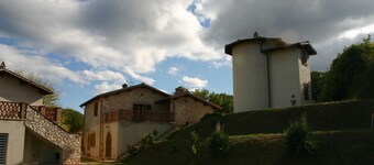 Cozy mini apartments in a country house in a family atmosphere