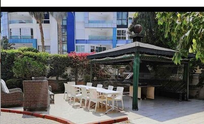 Gemütliche Wohnung mit Großem Pool 200 m vom Strand Entfernt