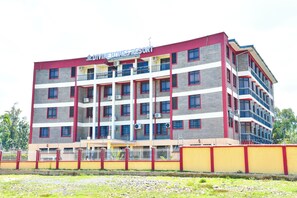 Front of property - DIVINE HOMES RESORT KISUMU (Kisumu)