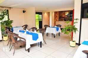 Restaurant - DIVINE HOMES RESORT KISUMU (Kisumu)