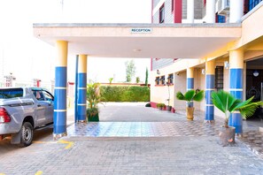 Interior entrance - DIVINE HOMES RESORT KISUMU (Kisumu)