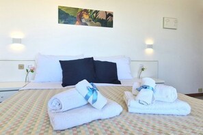 2 bedrooms
