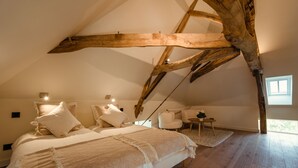 Superior Room (Fleurs) | WiFi (free) - Maison des Vignes (Chapaize)