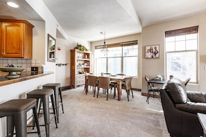 Open plan - Convenient spot at the entrance to Park City (Park City)