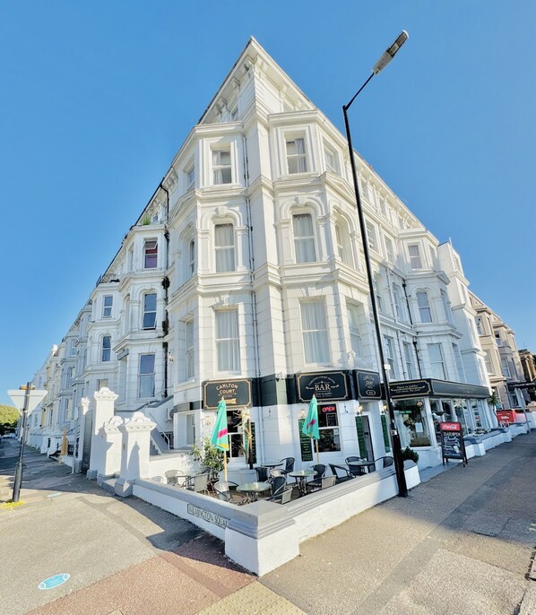 Exterior - Carlton Courth Hotel Eastbourne (Eastbourne)