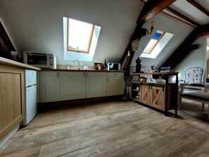 Interior - Character house from 1894 in the heart of the Champagne vineyards, near Epernay (Avize)