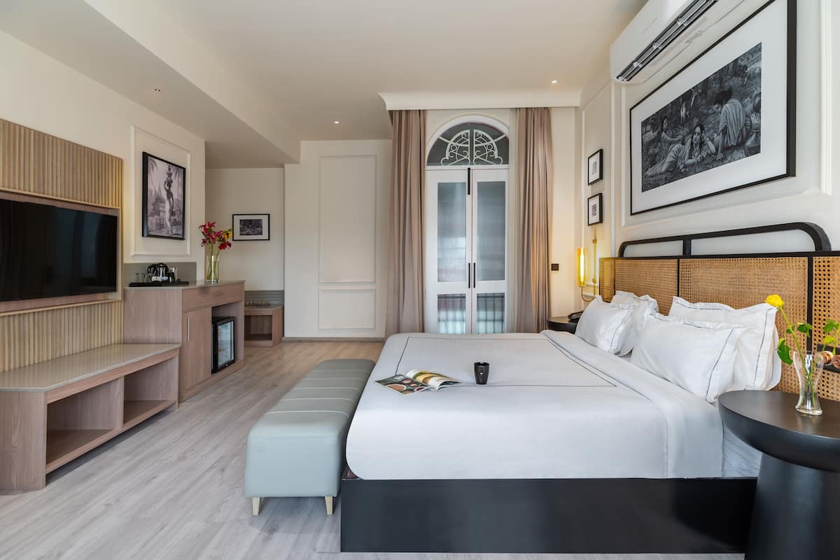 Premium Courtyard Suites with bath tub | 1 chambre, minibar, fer et planche à repasser, accès au Wi-Fi (inclus)