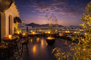 Breakfast, dinner and brunch served - My Downtown - Prime A Premium Boutique Hotel Udaipur (Udaipur)