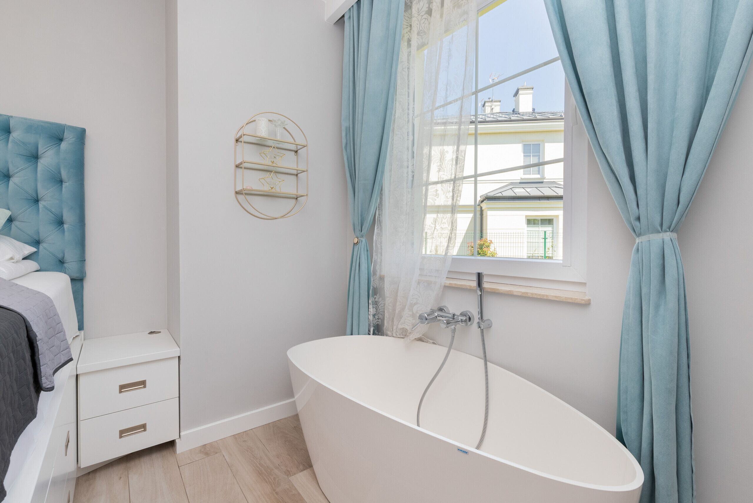 Madrycka Apartment | Tesoro Gardens | 2 bedrooms | Parking | Terrace