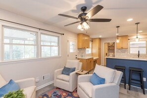 Smart TV, fireplace - Brady's Tuition (Garner)