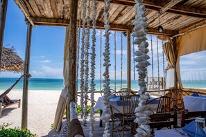 Outdoor dining -  La Perla Beach Resort, Zanzibar - Your Beachfront Private Haven (Pwani Mchangani)