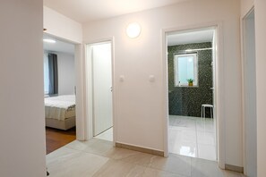 2 chambres, bureau, Wi-Fi gratuit, draps fournis