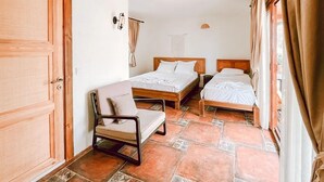 Classic Triple Room - Assos Tuluum Butik otel (Ayvacik)