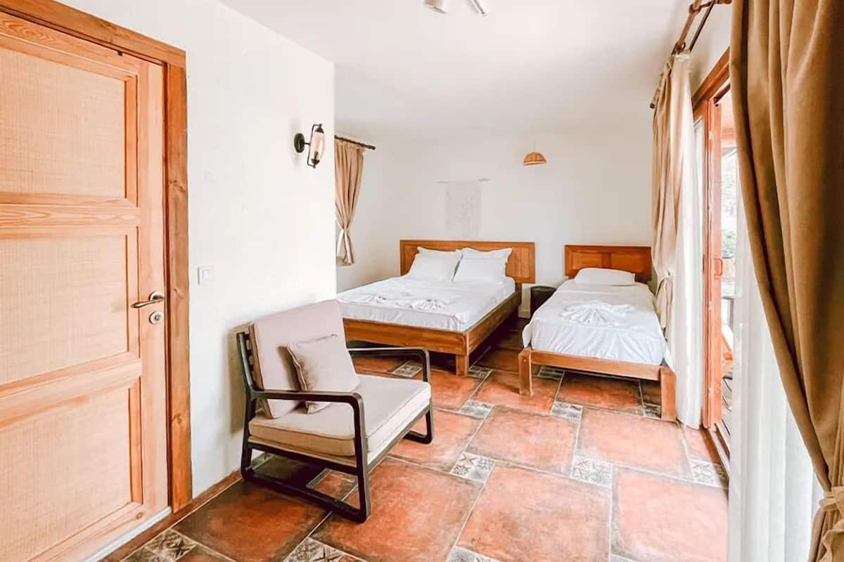 Classic Triple Room