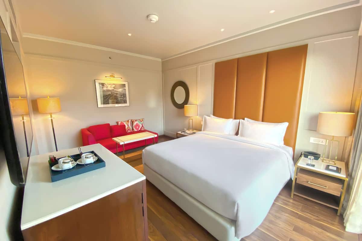 Premium bedding, Select Comfort beds, minibar, in-room safe