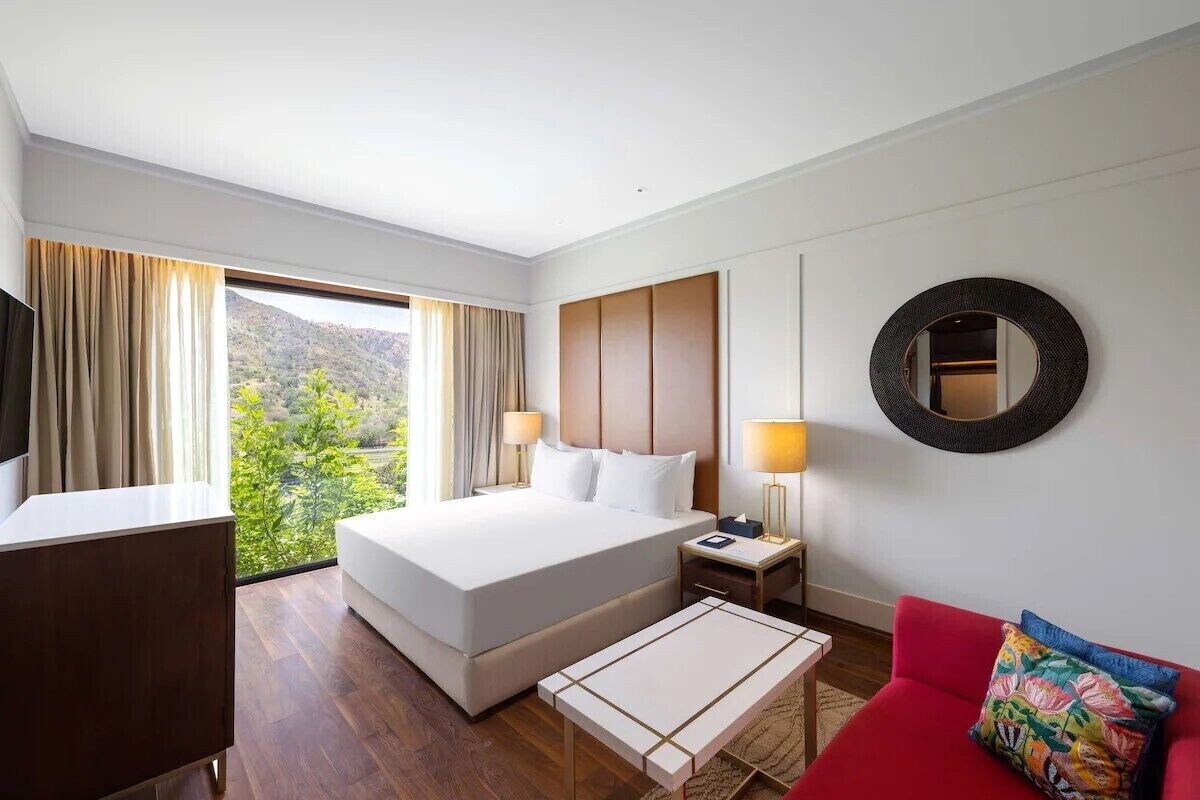 Premium bedding, Select Comfort beds, minibar, in-room safe