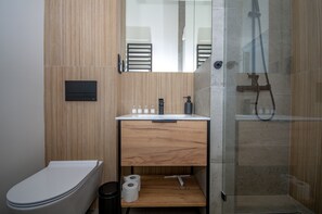 Bathroom - InPoint Old Town - Studio with air-con (Kraków)