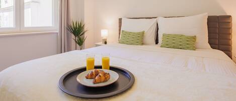 1 bedroom, iron/ironing board, travel cot, free WiFi