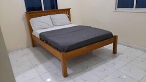 3 makuuhuonetta, vuodevaatteet