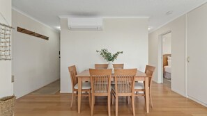 用餐