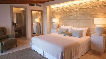 Premium kamer | Een kluis op de kamer, individueel gedecoreerd, individueel gemeubileerd