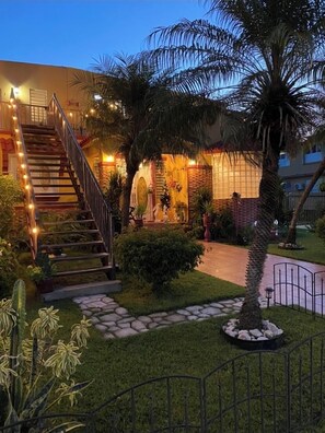 Property grounds - Unidad 1 - Casa Cuatro Palmas 🌴 (rincon)