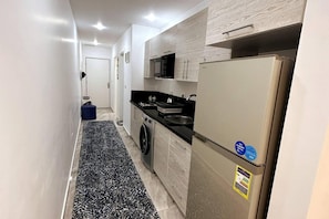 Lejlighed | Privat køkken | Køleskab, mikrobølgeovn, ovn, kogeplade