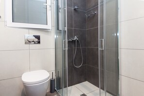 Apartment | Badezimmer