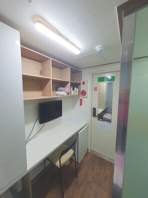 Economy Single Room, Women only, Non Smoking, Private Bathroom | Free WiFi