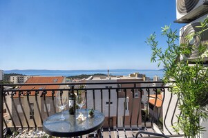 Studio (A2) | Property grounds