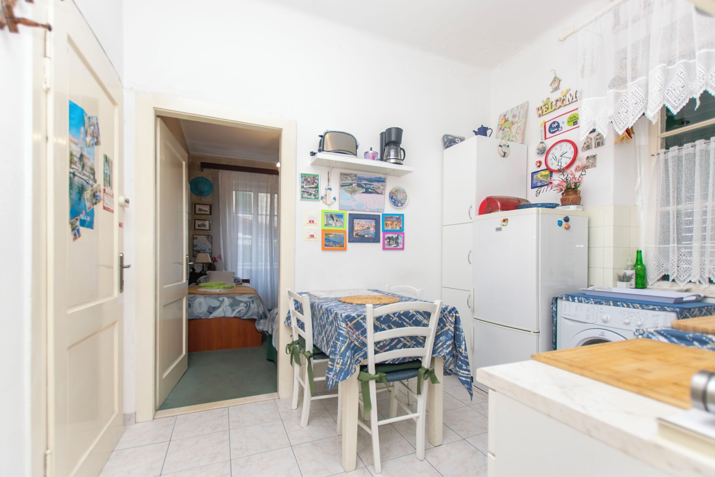 Apartment (A1) | Dining