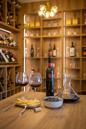 Villa | Bar (on property)