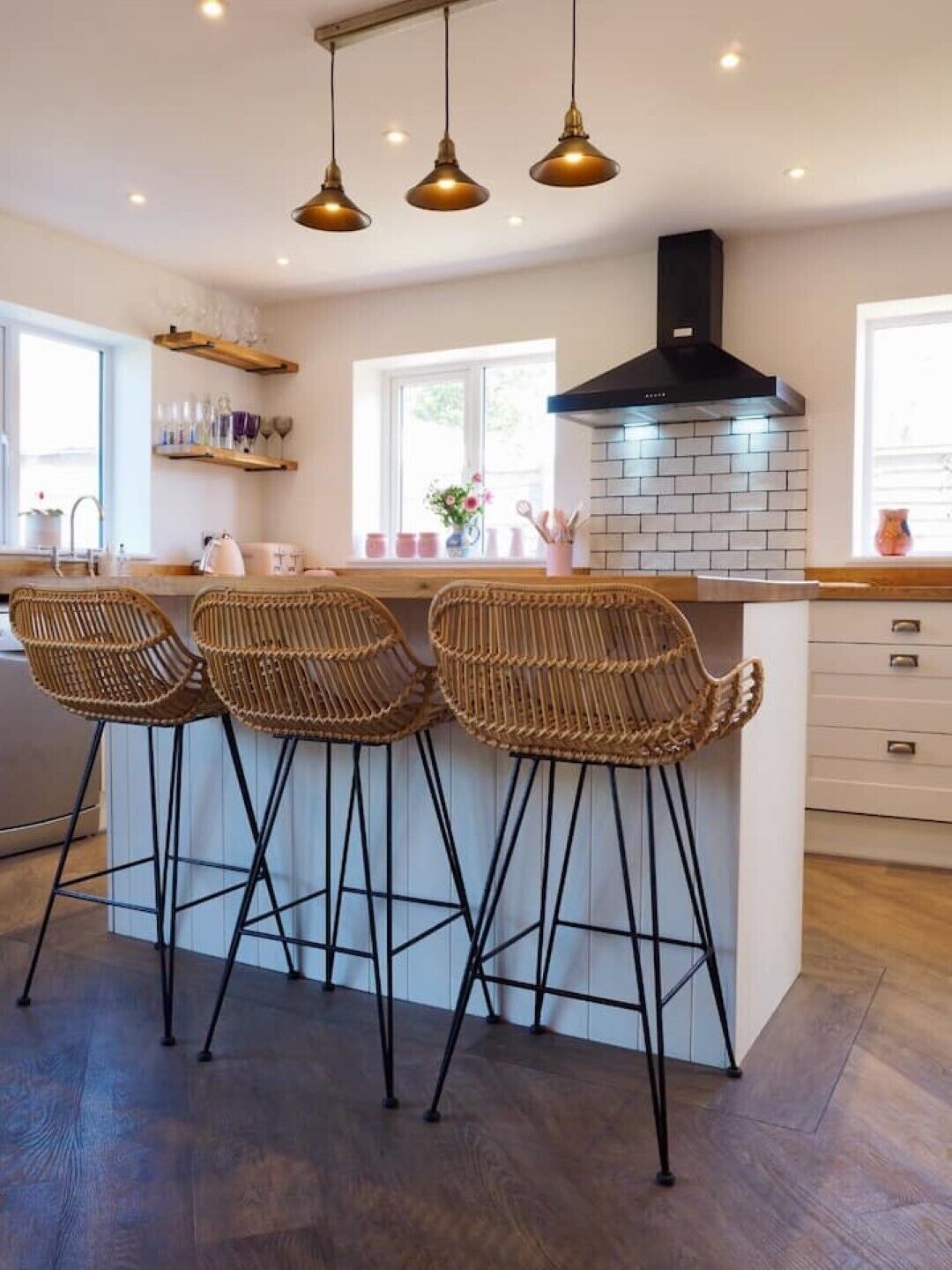 Frigorífico, horno y lavavajillas