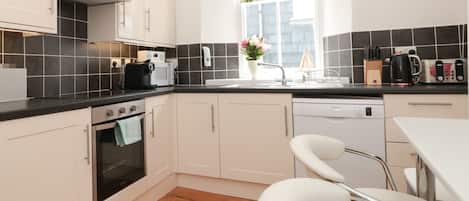 Fridge, dishwasher, electric kettle, toaster