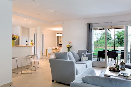 Lagrange Vacances - Le Clos Savornin