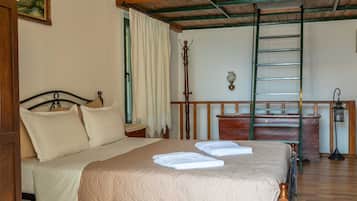 3 bedrooms, soundproofing, iron/ironing board, free WiFi