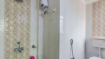 Deluxe Room | Bathroom