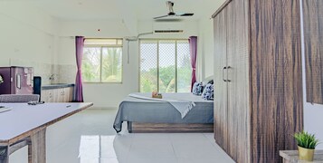 Quarto luxo | 1 quarto, Wi-Fi de cortesia