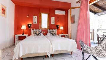 Standard Room | In-room safe, iron/ironing board, free WiFi, bed sheets