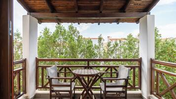 Standard Room | Terrace/patio