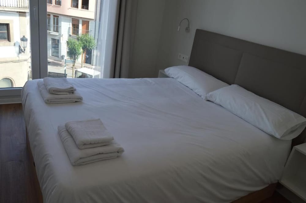 2 Star Hotels