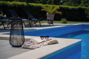 Pool - Villa Božac in Cukrići - Haus für 6 Personen (Svetvinčenat)