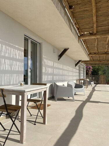 Two-room apartment in Villa Patrizia Pietrasanta