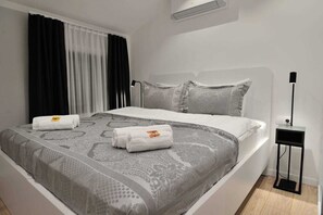 1 chambre, rideaux occultants, fer et planche à repasser, Wi-Fi gratuit