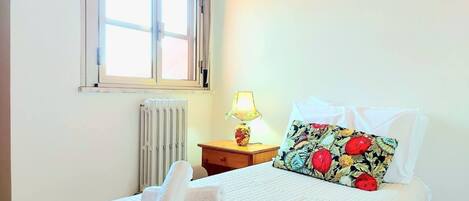 2 chambres, Wi-Fi, literie fournie