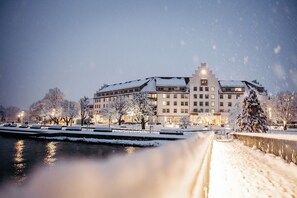 Fachada de la propiedad