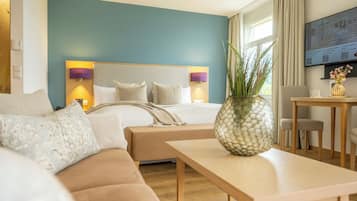 Superior Double Room | Living area | 123-cm Smart TV with cable channels, TV