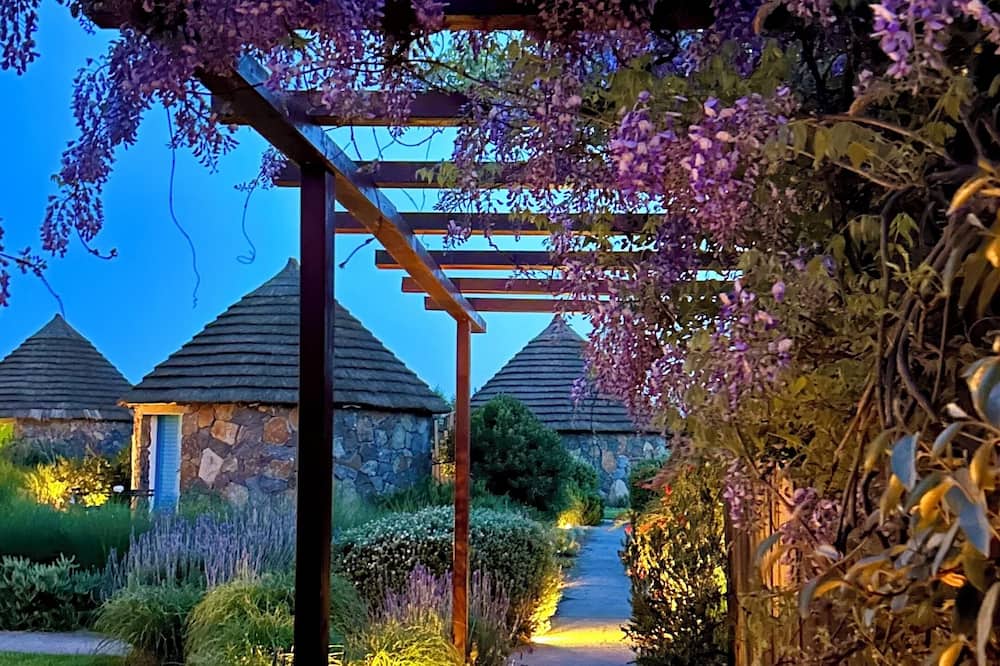 Is Cheas wine farm boutique hotel