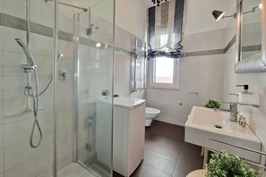 Bidet