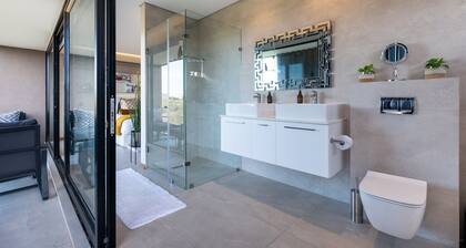 Luxurious Apartment in Ballito